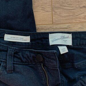 Universal Thread Jeans Size 8/29R